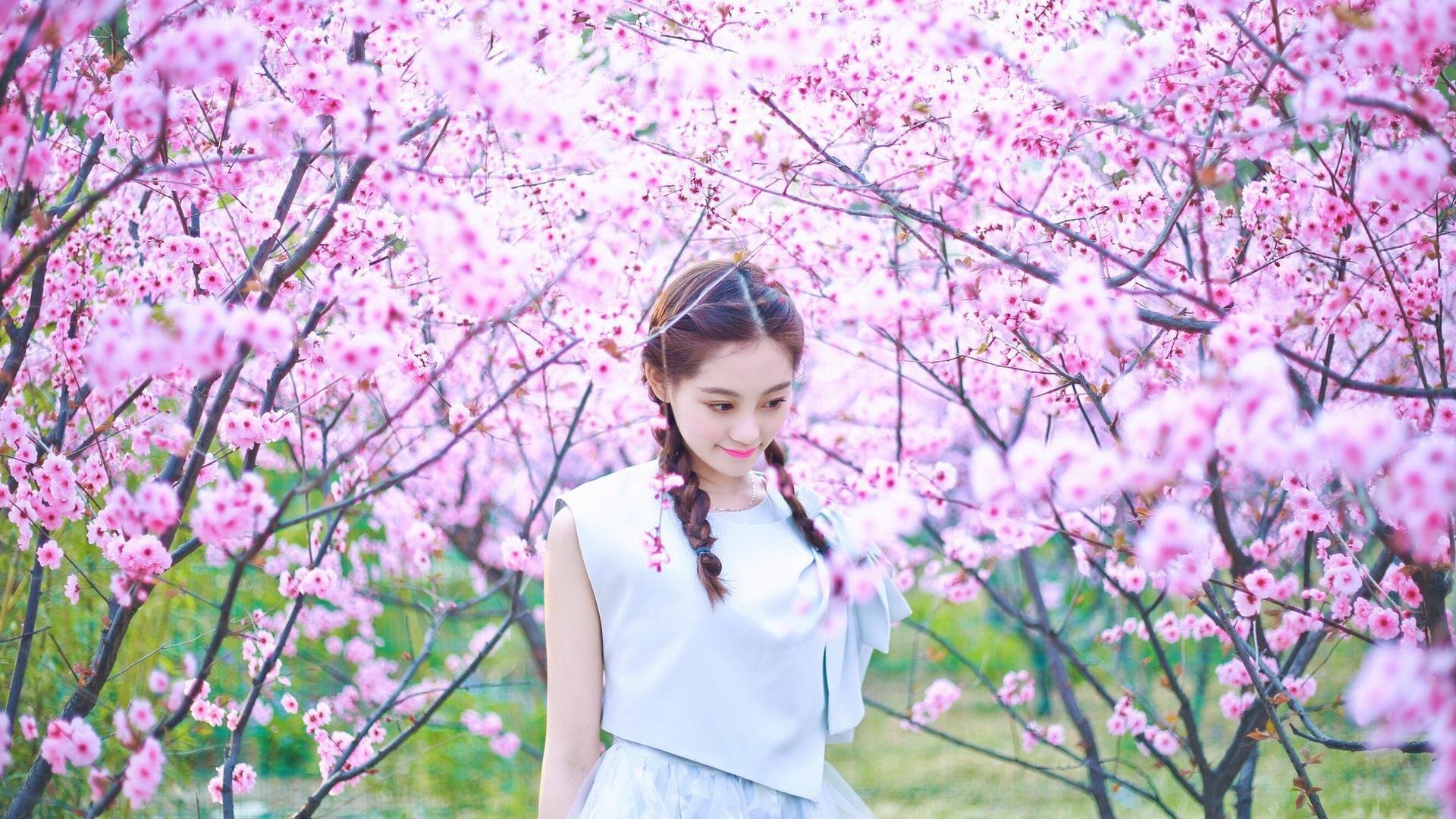 Kaiyun APP-伊丽莎白·德克斯泳姿优雅成赛场焦点，演员_伊丽莎白·德比齐