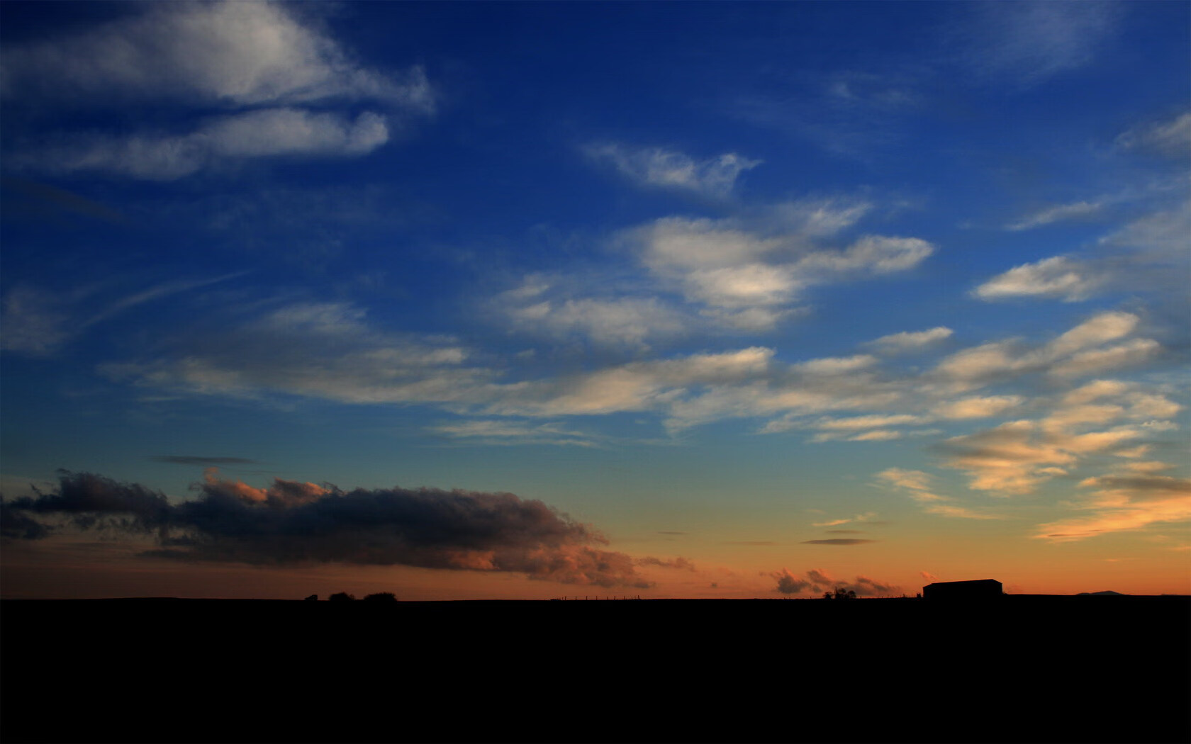 塞尔维亚男篮在欧洲预赛中奋勇拼搏,开启奥运新篇章,塞尔维亚男子篮球队