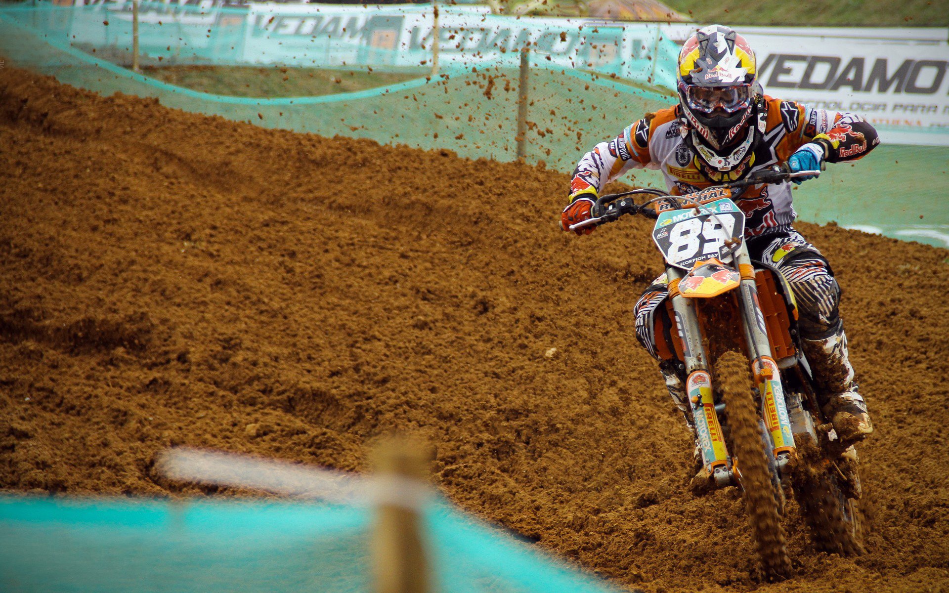 开云官方网页登录-智能硬件：让赛场体验更智能更高效，智能硬件是做什么的